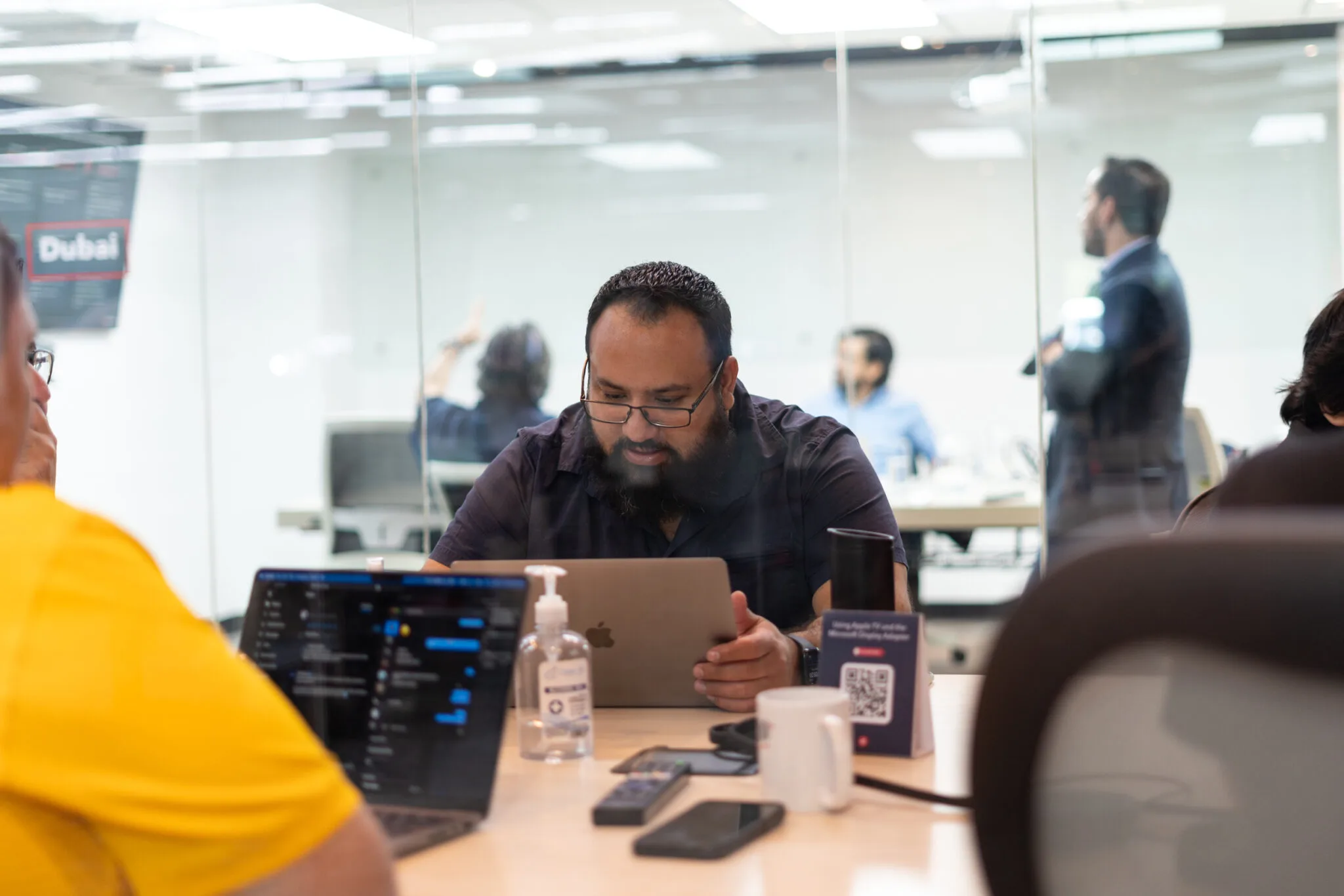 Imagen representitiva de Applaudo en oficinas